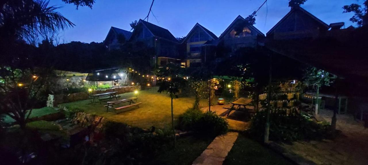 Yellow Haven Lodge Kampala Exterior foto